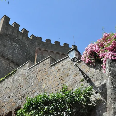 Sleeps 5 Appartement Centeno